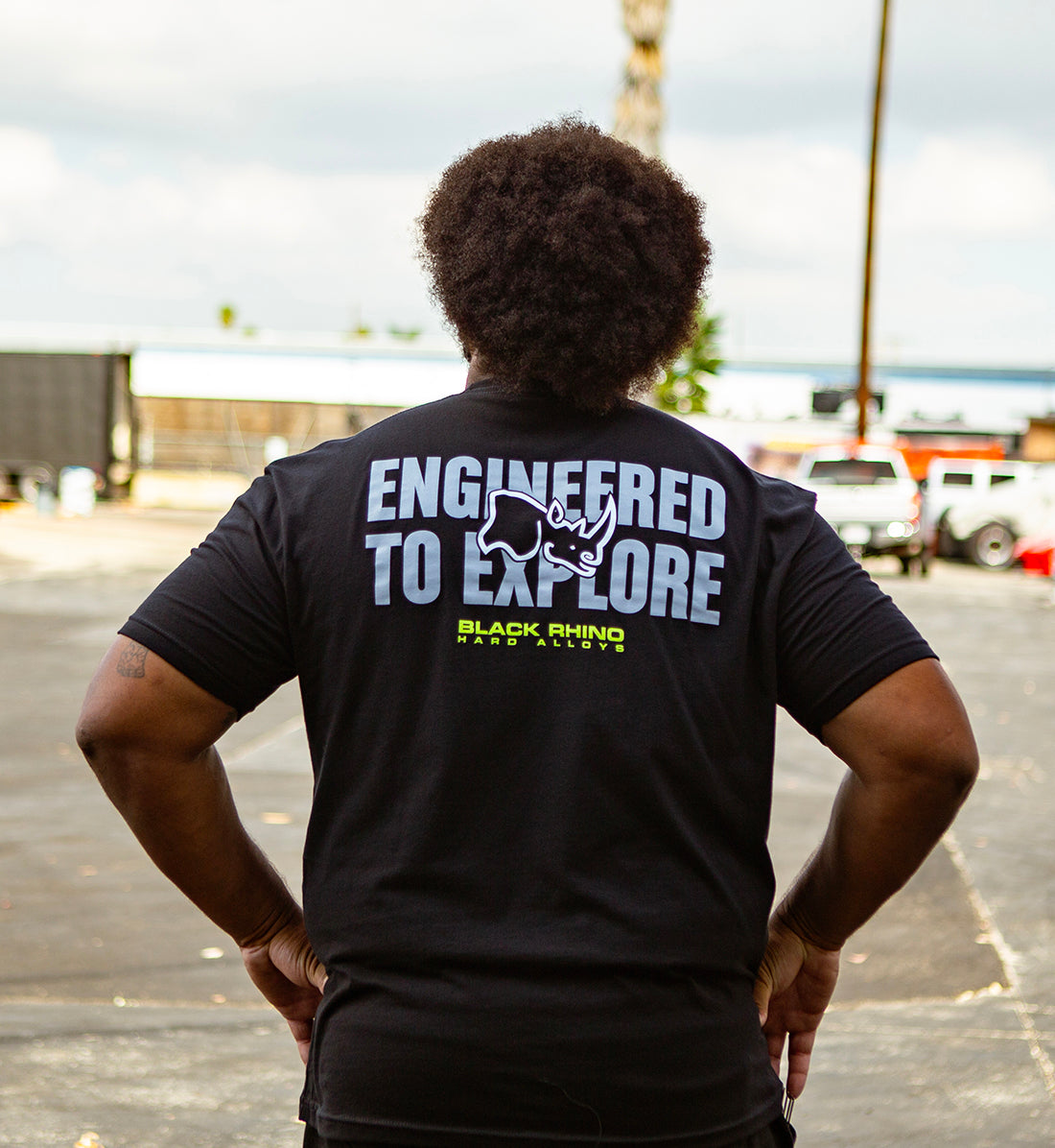 Black Rhino MONTRA Short Sleeve Tee in gray, featuring a classic crew neck and a relaxed fit, displayed on a model outdoors.