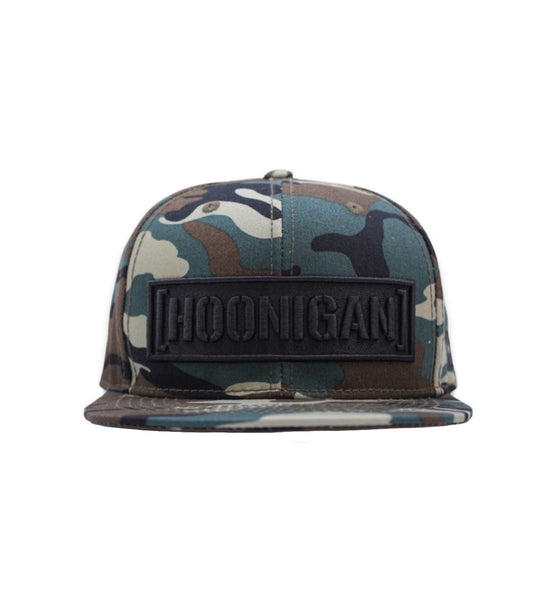 Hoonigan CENSOR BAR Snapback Hat in camouflage with black peak and logo.