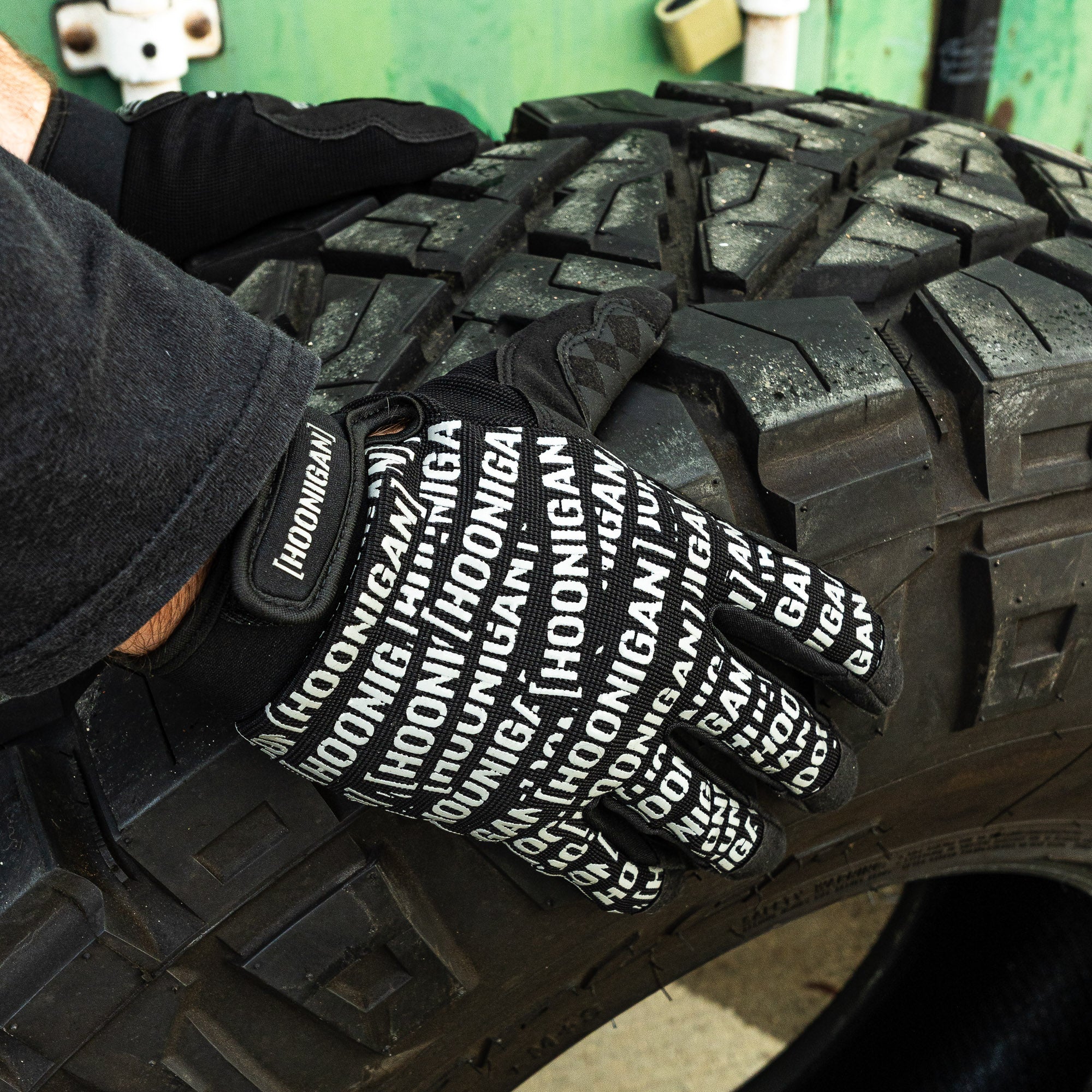 Hoonigan SCATTER CENSOR BAR LOGO Gloves